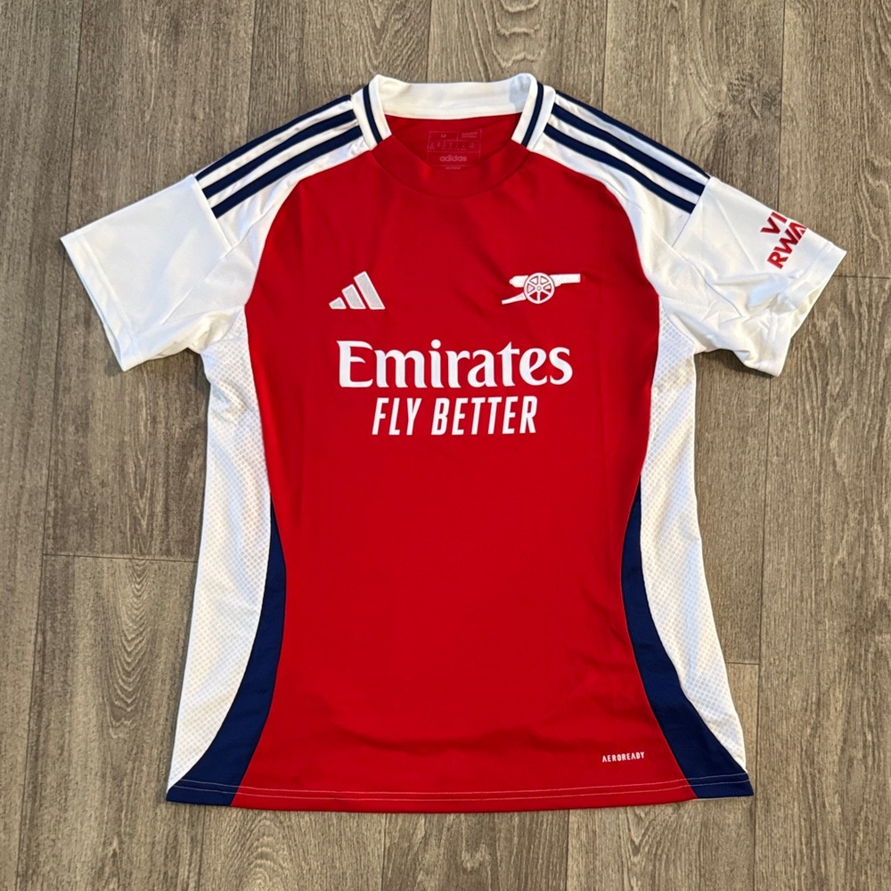 Adidas Arsenal 24/25 home jersey men’s sz M